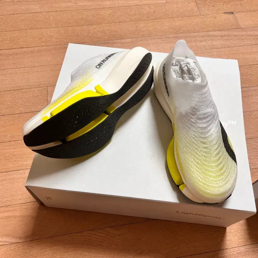 [BUNJANG] On Running Boomstrike LS Lightspray Running Shoes 260 / 온 러닝 붐스트라이크 ls 라이트스프레이 260