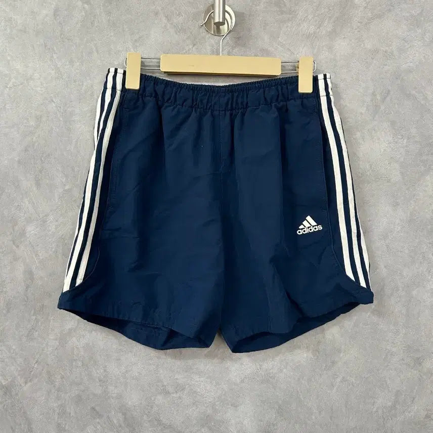 [BUNJANG] Adidas Training Shorts Navy Size 105 / 아디다스 트레이닝 반바지 네이비 105사이즈
