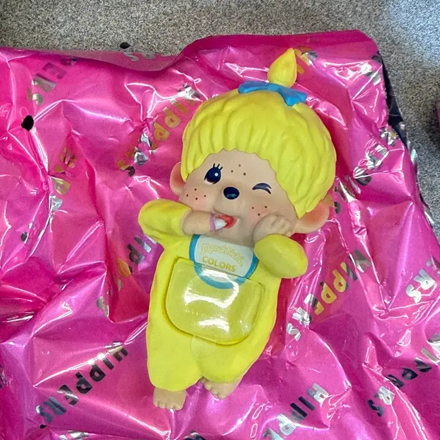 [BUNJANG] Monchhichi Hyper Colors Wink Series Yellow / 몬치치 히퍼 컬러즈 윙크 시리즈 옐로우