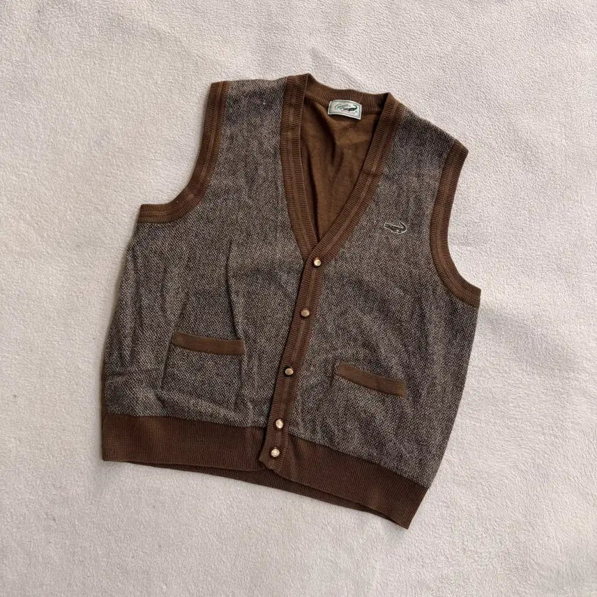 [BUNJANG] Crocodile Knit Vest / 110 크로커다일 니트 조끼 0720T1