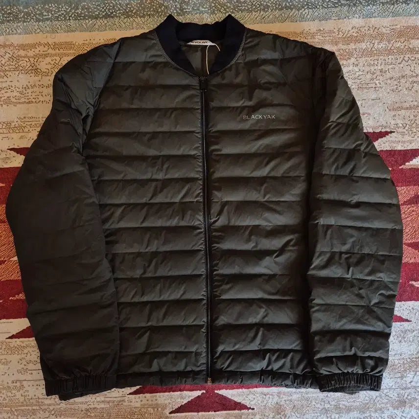 [BUNJANG] Blackyak Spell Logo Lightweight Goose Down Padded Jumper / 블랙야크 스펠 로고 구스다운 경량패딩 점퍼 2XL(110)