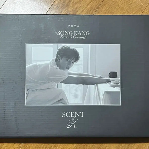 [BUNJANG] Song Kang 2024 Season's Greetings / 2024 송강 시즌그리팅