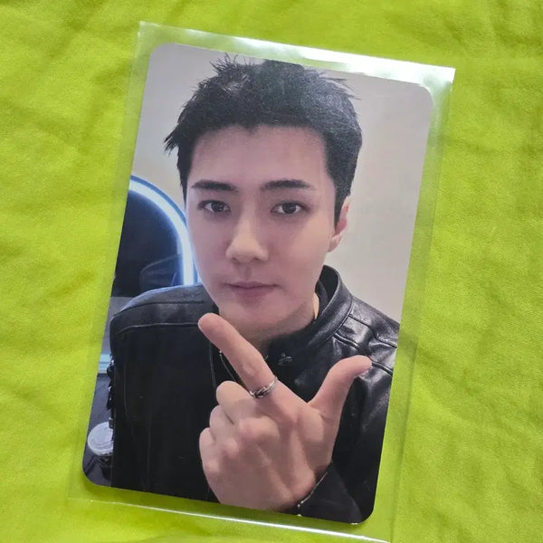 [BUNJANG] EXO Sehun Reverse Kuala Lumpur Fansign Photocard / 엑소 세훈 리버스 쿠알라룸푸르 팬싸 포카