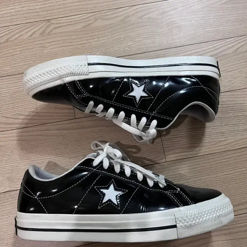 [BUNJANG] Converse One Star Hanbyeol Leather Sneakers / 컨버스 원스타 한별 레더 스니커즈 260 신발 171588c