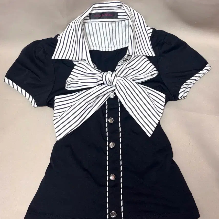 [BUNJANG] Pinkmix Stripe Ribbon Blouse Gyaru Top / pinkmix 핑크믹스 스프라이프 리본 블라우스 갸루탑 히메갸루 로맨틱갸루 긱시크 빈티지