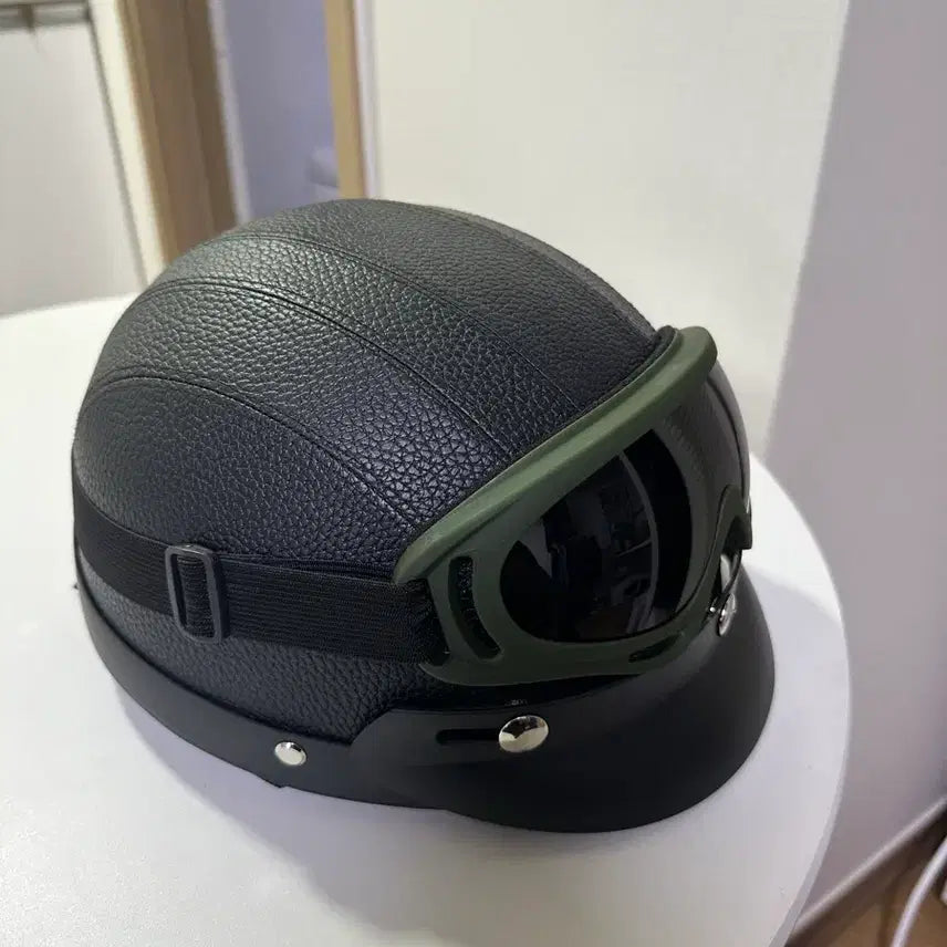 [BUNJANG] Classic Goggle Helmet for Motorcycles and Scooters / 오토바이,스쿠터 헬멧 새상품