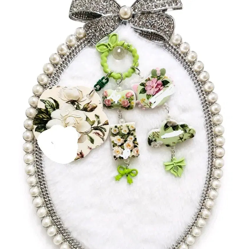 [BUNJANG] Flower Pattern Keyring / 플라워 패턴 키링