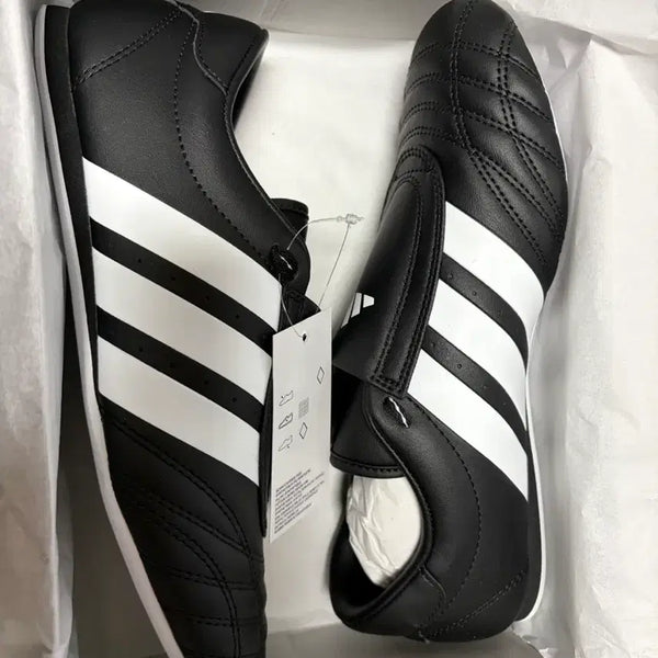 [BUNJANG] Adidas Taekwondo Shoes / 아디다스 태권도화
