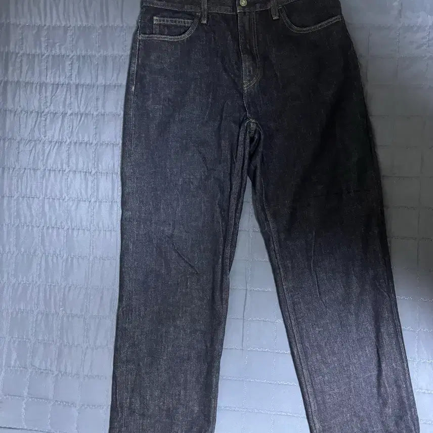 [BUNJANG] Uniqlo JW Anderson Straight Jeans / 유니클로 jw앤더슨 스트레이트 진 (32)