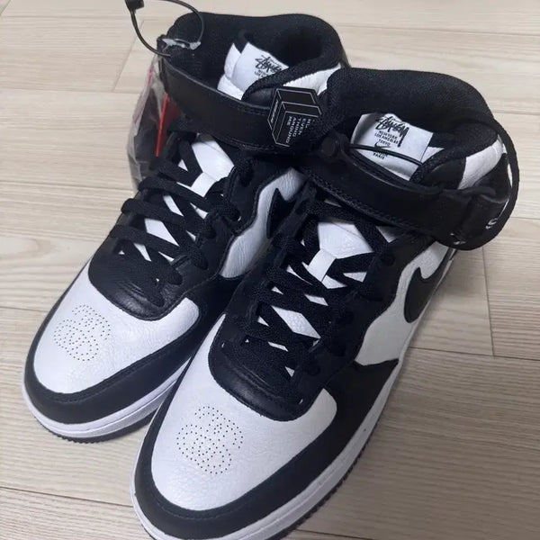 [BUNJANG] Nike x Stussy Air Force 1 '07 Mid SP Black & Light Bone / 나이키 x 스투시 에어포스 1 '07 미드 SP 블랙 앤 라이트 본