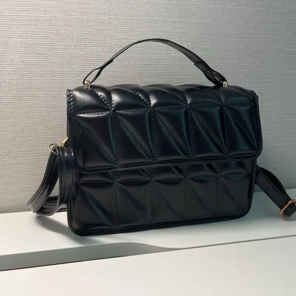 [BUNJANG] Quilted Chain Shoulder Bag / 여성 퀼팅 체인 숄더백 블랙