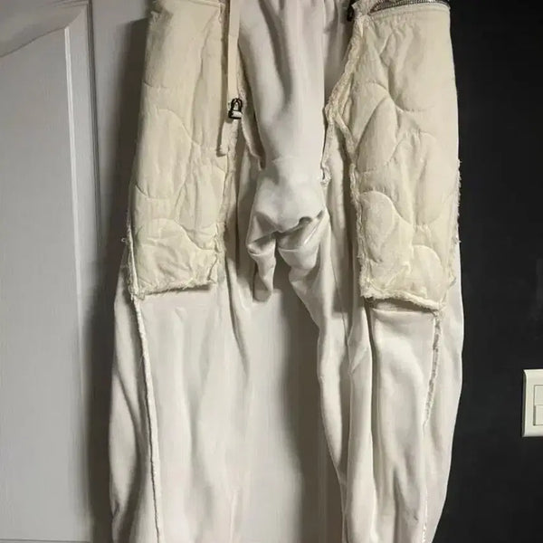 [BUNJANG] Hemcus Quilted Training Pants / 햄커스 트레이닝 팬츠