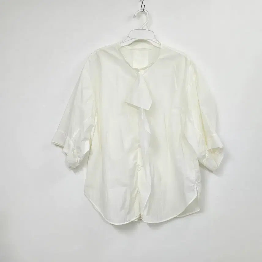 [BUNJANG] KUHO Frill Blouse / KUHO 프릴 블라우스