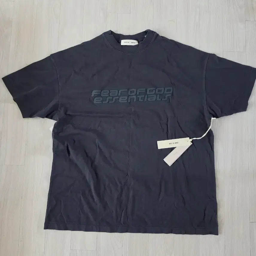 [BUNJANG] Fear of God Essentials 90s Oversized Black T-Shirt XS / 피어 오브 갓 에센셜 90s 오버사이즈드 반팔 티셔츠 블랙 XS 파정 새제품