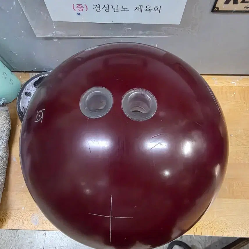 [BUNJANG] Burgundy Bowling Ball 14lb / 볼링공 버건디 14파룬드 마블u 2회지공 왼손지공