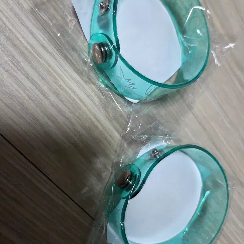 [BUNJANG] NATORI March Bangle Bracelet Green / 나토리 행진 뱅글 팔찌 그린 나토리움