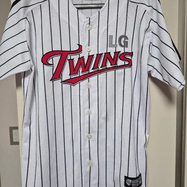 [BUNJANG] LG Twins Park Yong-taik Marked Jersey Size 100 / 엘지트윈스 유니폼 100사이즈 박용택 마킹 판매합니다