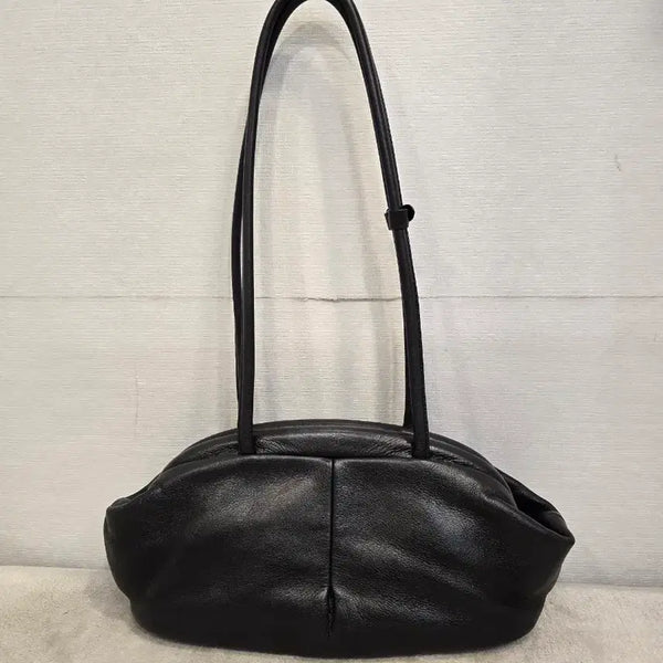 [BUNJANG] YURT "Beoseon Bag" Shoulder Bag Black / 유르트 YURT 버선백 숄더백 블랙