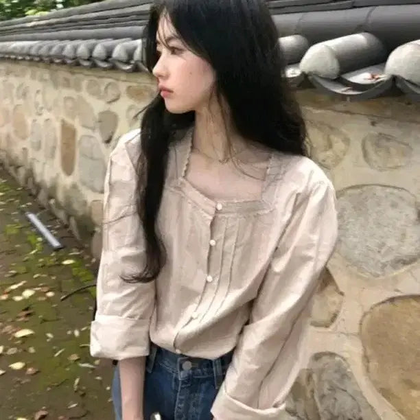 [BUNJANG] Daily Market Lace Square Neck Blouse - Beige / 데일리마켓 레이스 스퀘어넥 블라우스 스키니피그 긴팔 베이지 오이니
