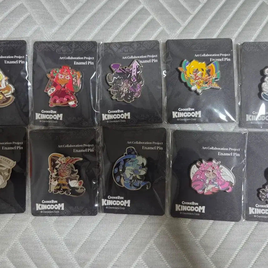[BUNJANG] Cookie Run: Kingdom Legacy Pin Badge Set (Sealed) / 쿠키런 위대한 왕국의 유산 핀뱃지 세트 미개봉