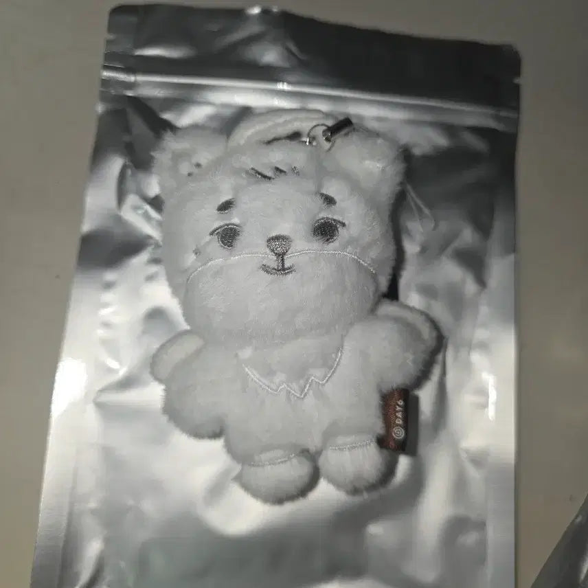 [BUNJANG] YOUNGEST Solo Concert Goods Precious Angel Keyring / 영기스트 솔콘 굿즈 쁘멀 천사 케