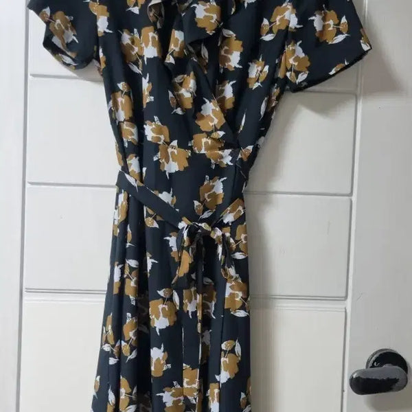 [BUNJANG] List Floral Wrap Dress / 리스트 플로럴 랩 원피스66