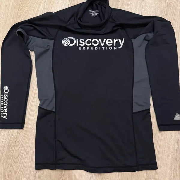 [BUNJANG] Discovery Expedition Rash Guard Black Size 100 / 디스커버리 익스페디션 래쉬가드 블랙 100