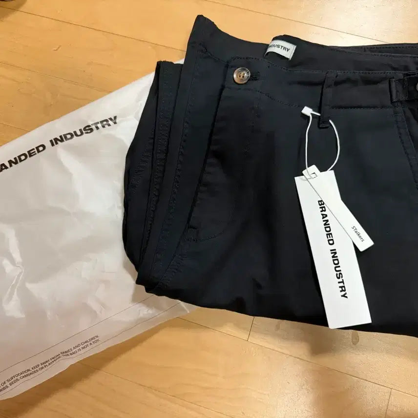 [BUNJANG] Branded Collaboration Wide Chino Pants Black / 32) 브랜디드 와이드 치노 팬츠 블랙
