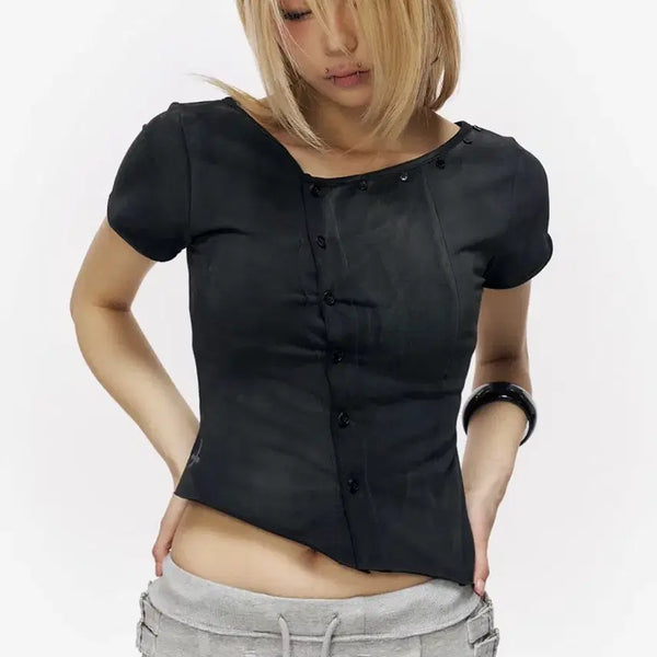 [BUNJANG] SKISM Inducing Asymmetric Button Damage Top (Black) / [스키즘 인듀싱] 사선 버튼 데미지 탑 (블랙)