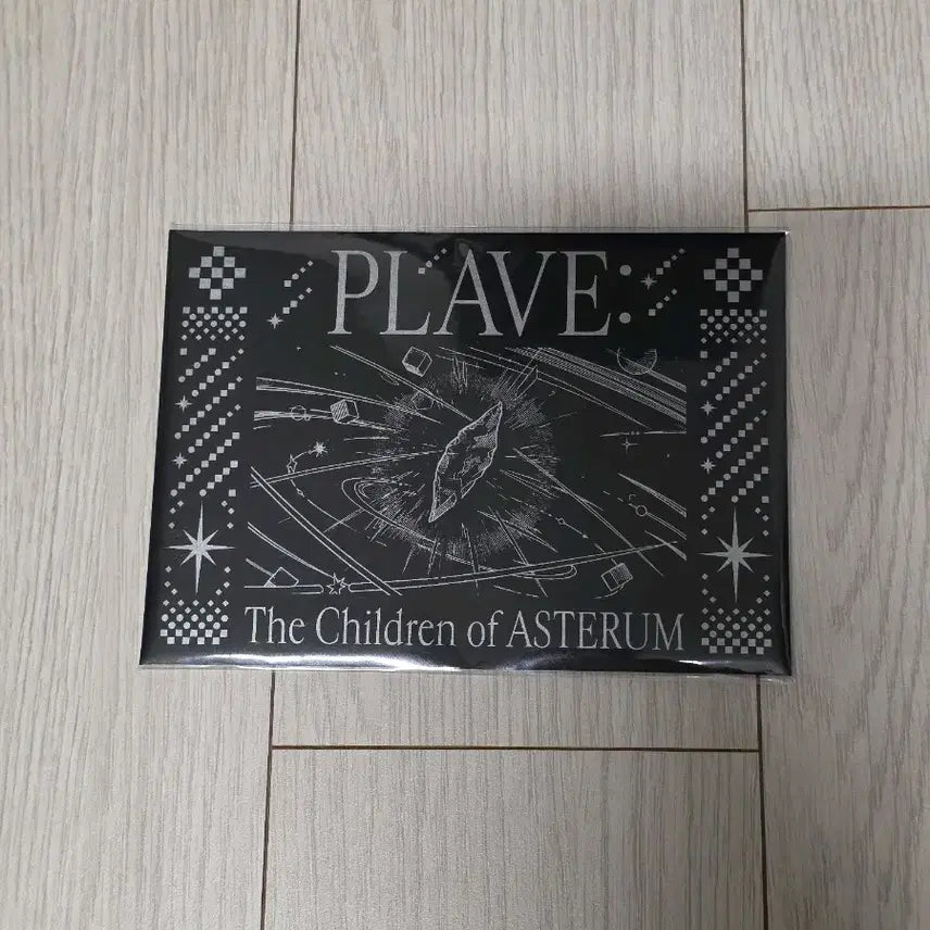 [BUNJANG] PLAVE Archive Book Photocard & Postcard Set / 플레이브 PLAVE 아카이브북 포토카드 & 엽서세트