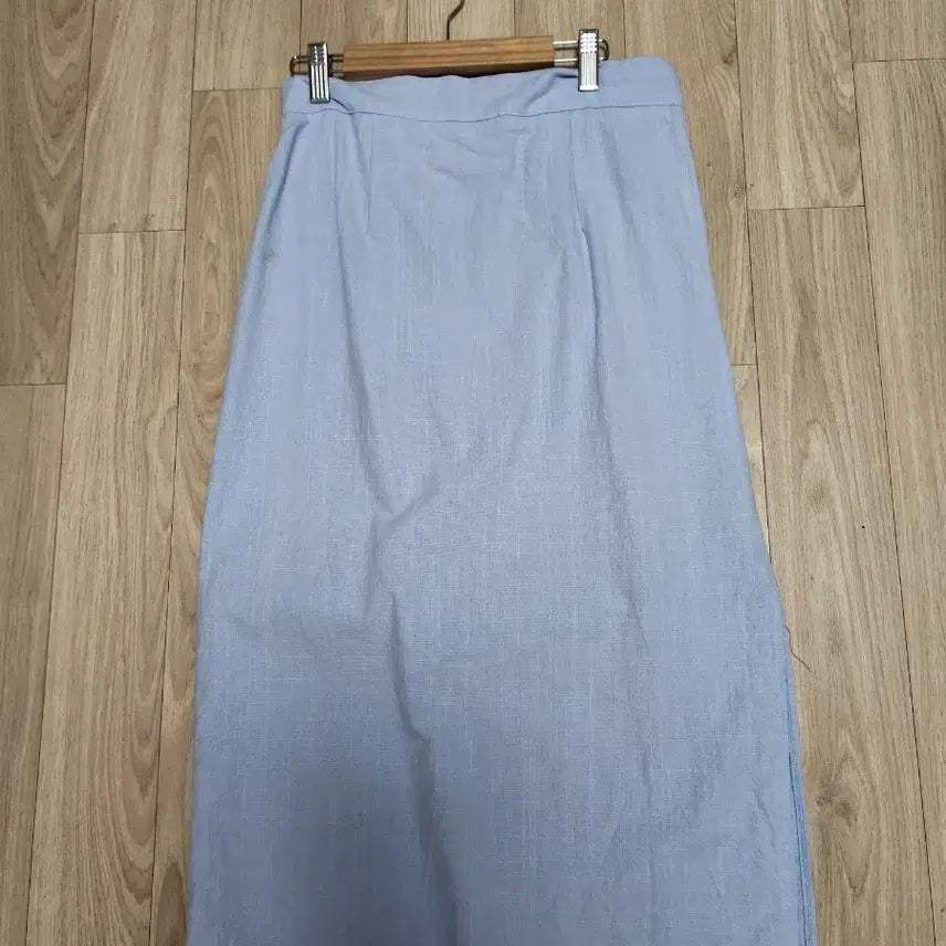 [BUNJANG] Light Blue Linen Midi Skirt / 연한 하늘색 미디 스커트