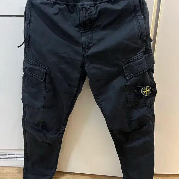 [BUNJANG] Stone Island Denim Jogger Pants Washed Black / 스톤아일랜드 데님조거팬츠 32~34