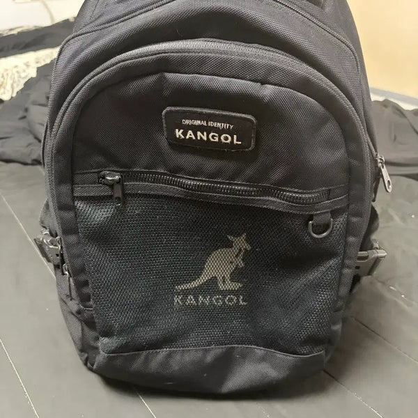 [BUNJANG] Kangol Backpack Black / 캉골 백팩 블랙