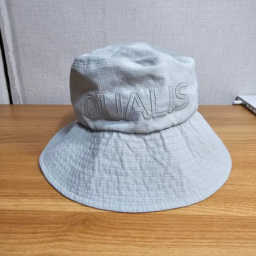 [BUNJANG] Descente Dualis Ripstop Bucket Hat Light Khaki / 데상트 정품 듀얼리스 립스탑 버킷햇 라이트카키
