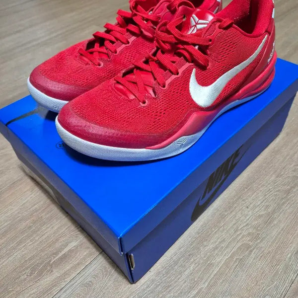 [BUNJANG] Nike Kobe 8 University Red Sneakers (270mm) / 코비8 유니버시티레드 270