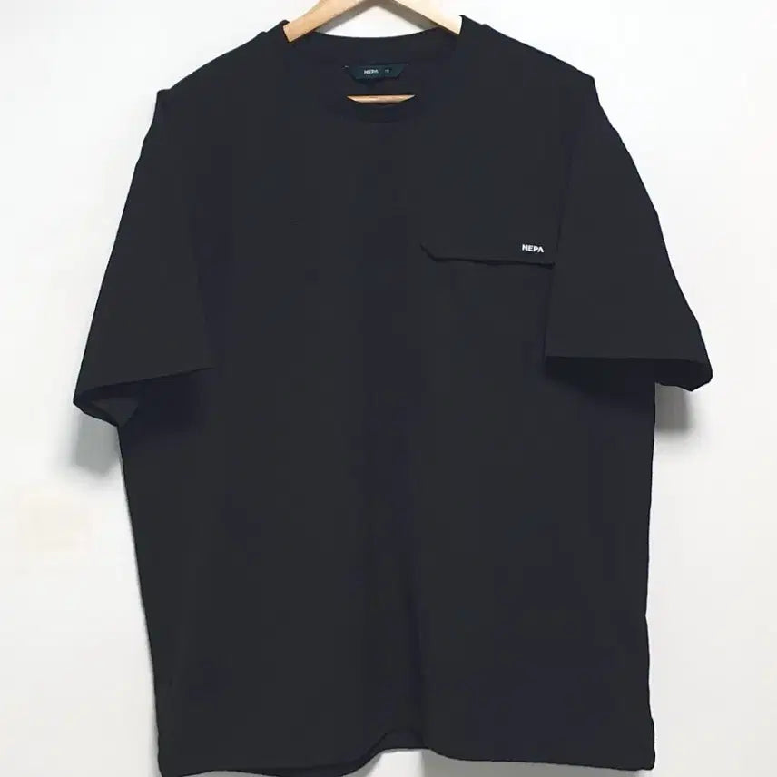 [BUNJANG] Nepa 2026 Functional Short-Sleeve T-Shirt Black Size 110 / 네파 2026 최신형 기능성 반팔티 블랙 110사이즈