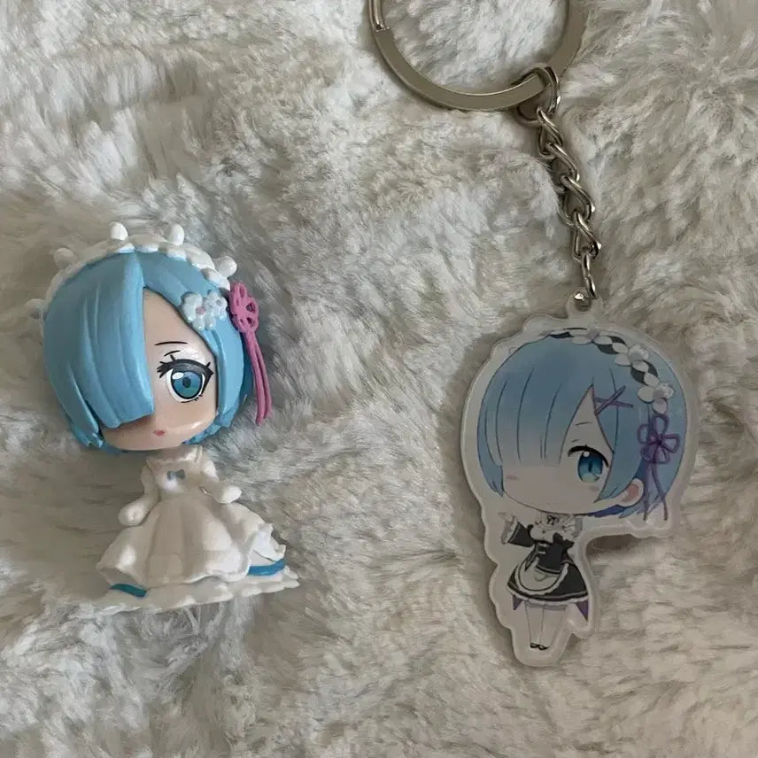 [BUNJANG] Re:Zero Rem Acrylic Keychain (Figure Included) / 리제로 렘 비공굿 아크릴키링 (피규어 덤)