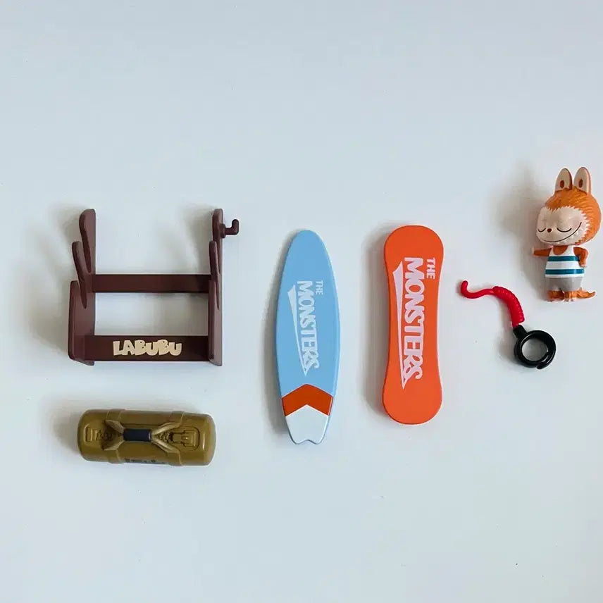 [BUNJANG] Labubu The Monsters Figure Set / 라부부 더 몬스터즈 피규어 세트