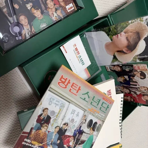 [BUNJANG] BTS 2021 Season's Greetings Photocard Set / 방탄소년단 2021 시즌그리팅