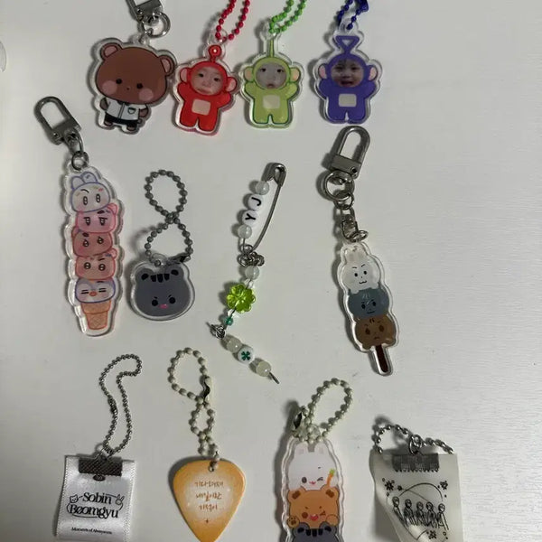 [BUNJANG] TXT (TOMORROW X TOGETHER) Member Keyring Bundle Set / 탈덕처분) 투바투 비공굿 키링 양도 수빈 연준 범규 태현 휴닝