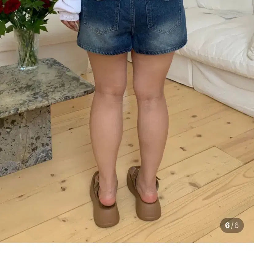 [BUNJANG] DAISYDUOLL Stud Back Pocket Denim Shorts Medium Blue L / 데이지투엘 스터드 백 포켓 데님 숏 팬츠 중청 L새상품