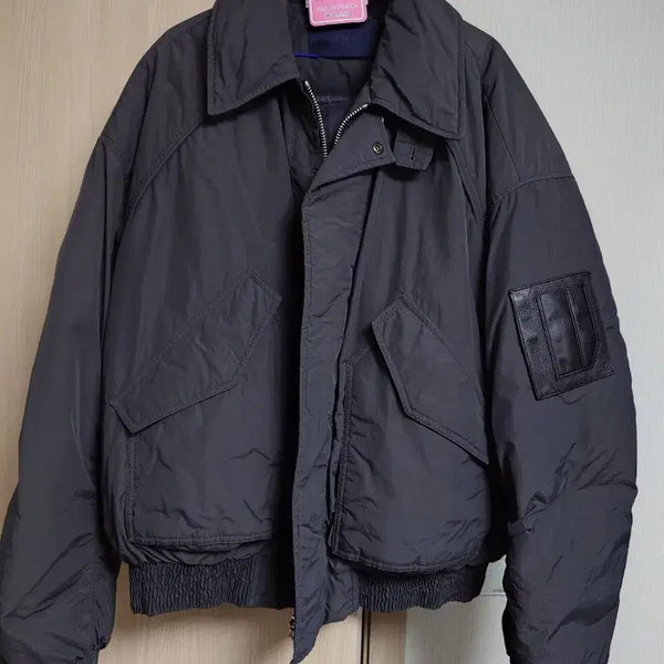 [BUNJANG] Juun.J 23FW 179 Stand Collar Short Bomber Down Jacket Dark Grey / [50] 준지 23FW 179 스탠카라 숏 봄버 패딩 다운 다크그레이