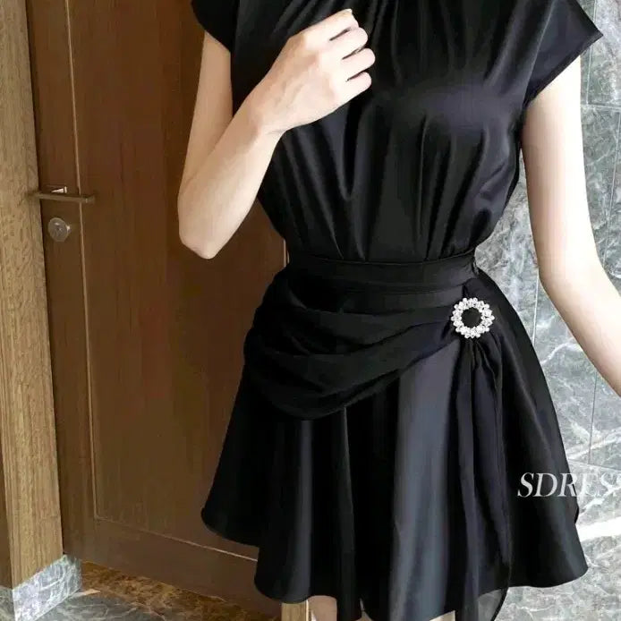 [BUNJANG] Imported Clothing Cubic Skirt / 수입의류 큐빅치마 홀복 에스드레스