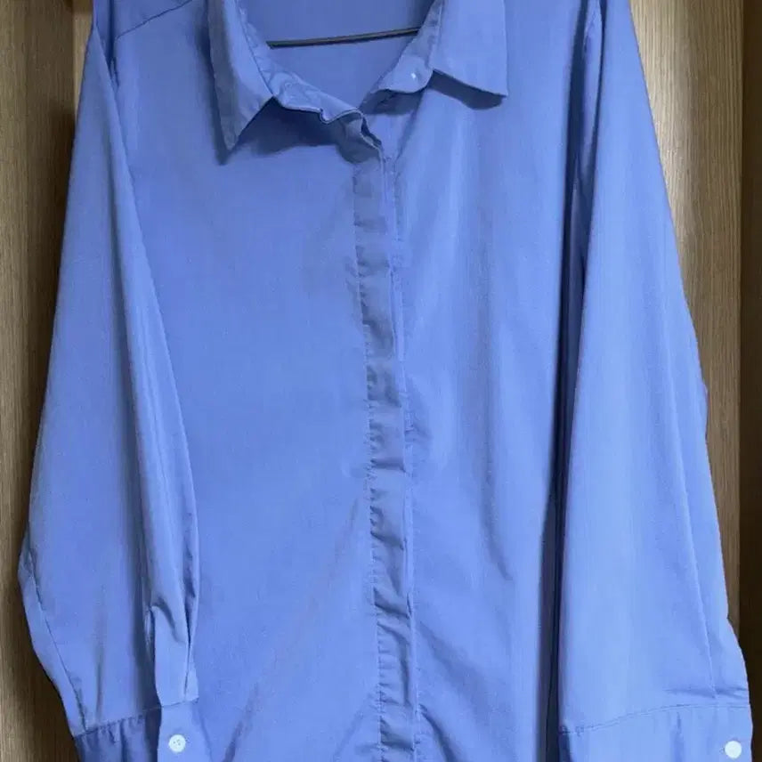 [BUNJANG] J Style Big Size Hidden Button Slit Shirt - Blue / 제이스타일 빅사이즈 히든버튼 트임 셔츠 - 블루