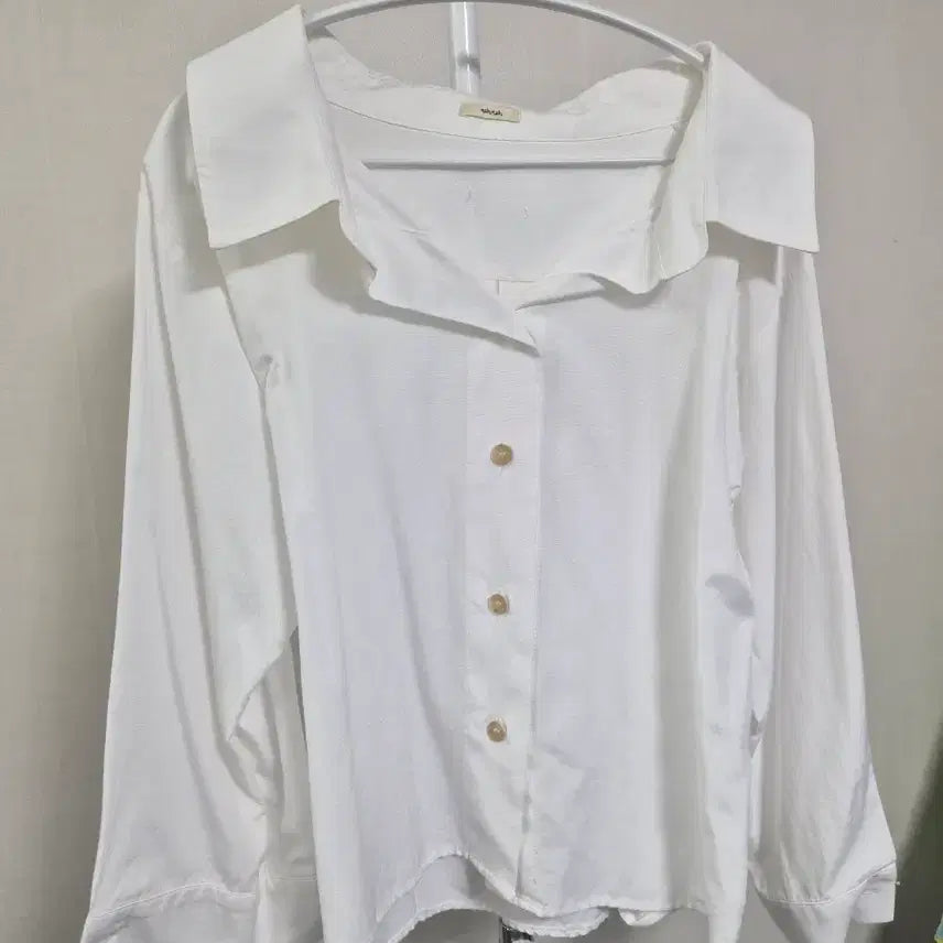 [BUNJANG] White Oversized Fit Blouse with Wide Sleeves / 화이트 오버핏 셔츠 블라우스 와이드소매 조절 가능