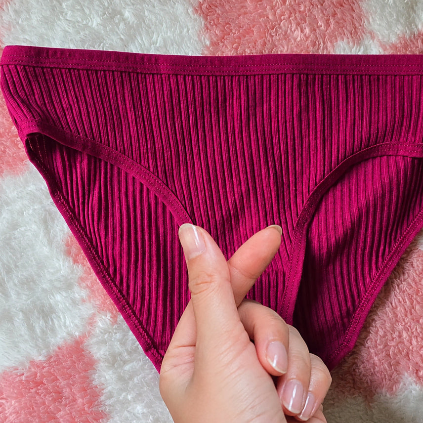 [BUNJANG] Ribbed Pink Women's Panties (Used) / (중고) 골지 디자인 진핑크 여성팬티 A