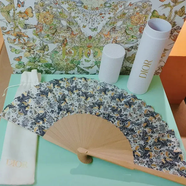 [BUNJANG] Dior Riviera Fan with Pouch and Box / <새상품, 정품, 풀박스> 디올 VIP 리비에라 부채
