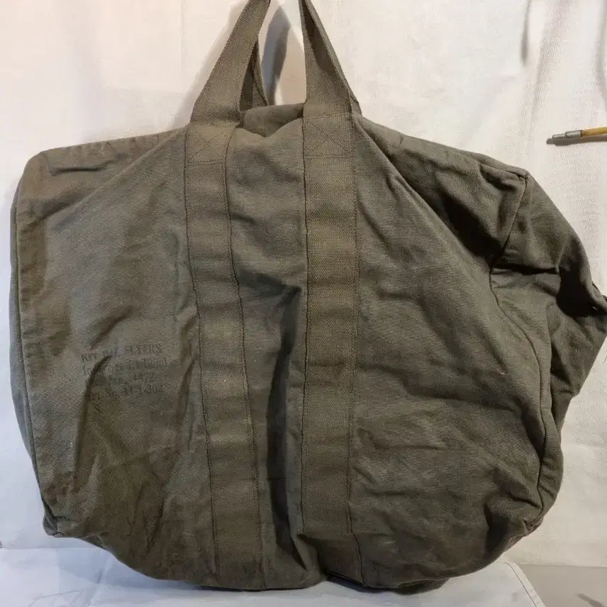 [BUNJANG] 1972 Original Pilot Kit Bag / 1972년 오리지널 파일럿 키트백