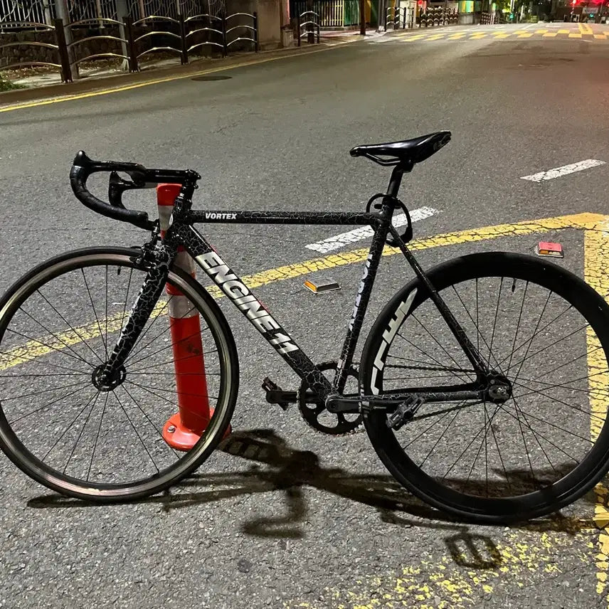 [BUNJANG] Engine 11 Black Thunder Bicycle / 엔진11 블랙썬더