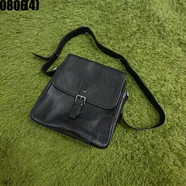 [BUNJANG] Beanpole Black Leather Crossbody Bag / 빈폴 크로스백 블랙 가죽 0806